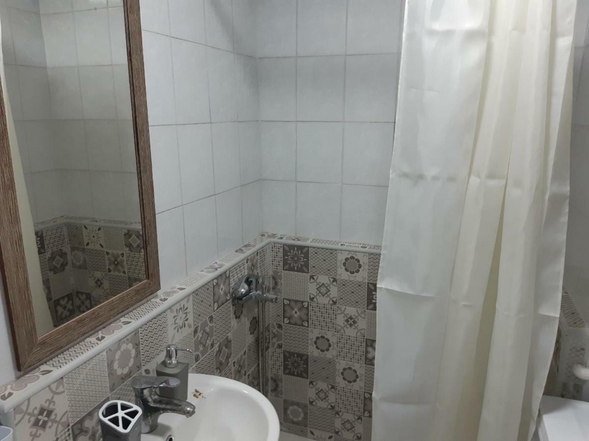 Apartment No. 5 Cacak Bagian luar foto